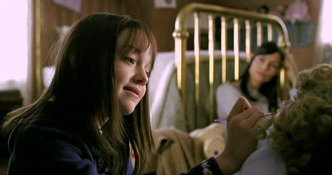 Bersembunyi Untuk Kemudian Melihat Lebih Jauh