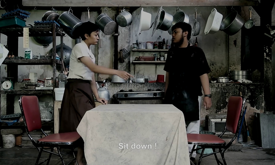 Gadis Korek Api, Kelaminnya dan Sensor Kita